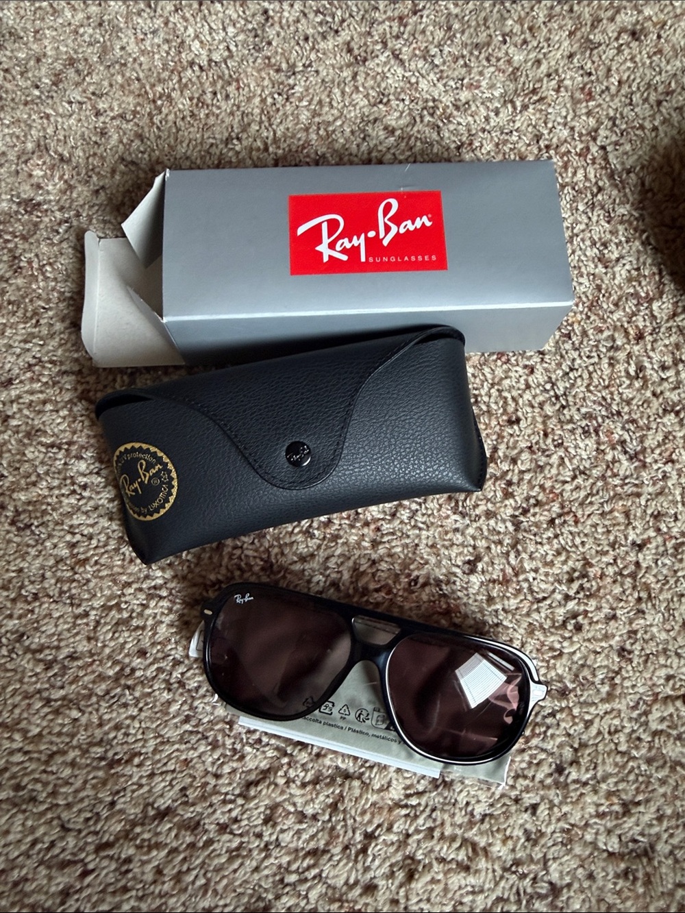 Ray Ban “Bill” Sunglasses new w/case
